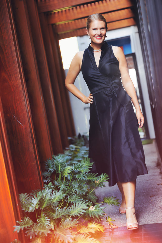 Elegant Silk Dresses | Event & Wedding Wear Living Silk Elegant Silk Dresses | Event & Wedding Wear Living Silk