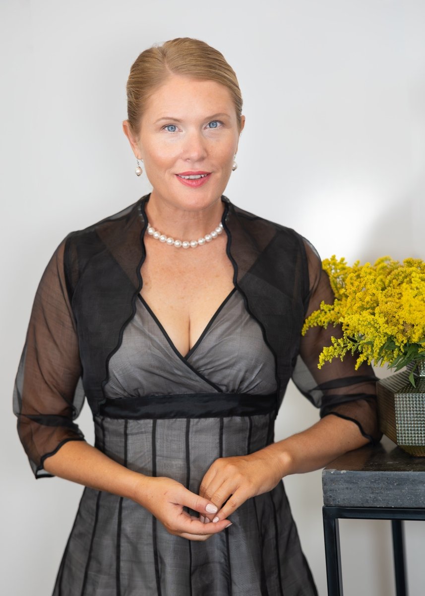 Scalloped Bolero - Living Silk