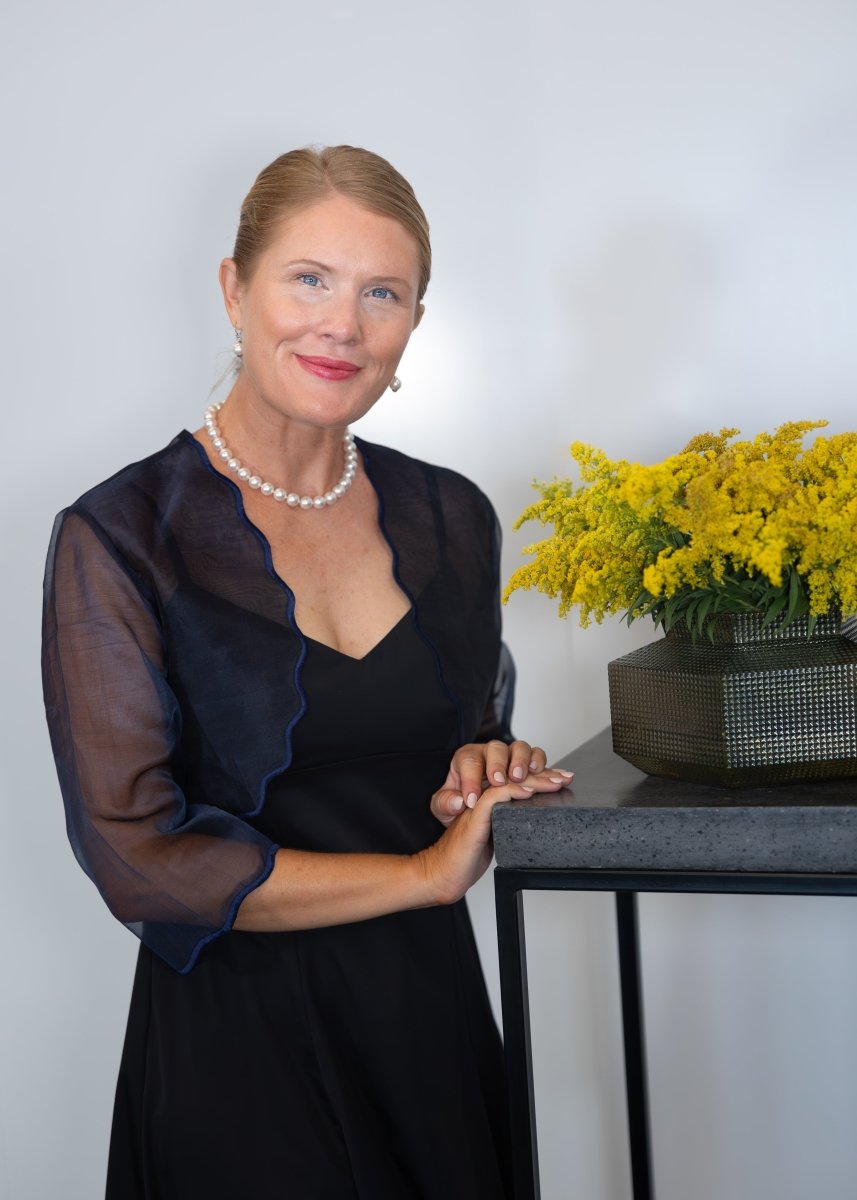 Scalloped Bolero - Living Silk